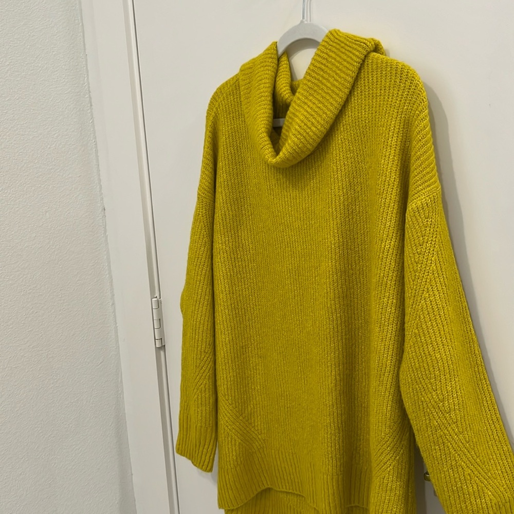 Old Navy Oversized Cowel Neck Sweater